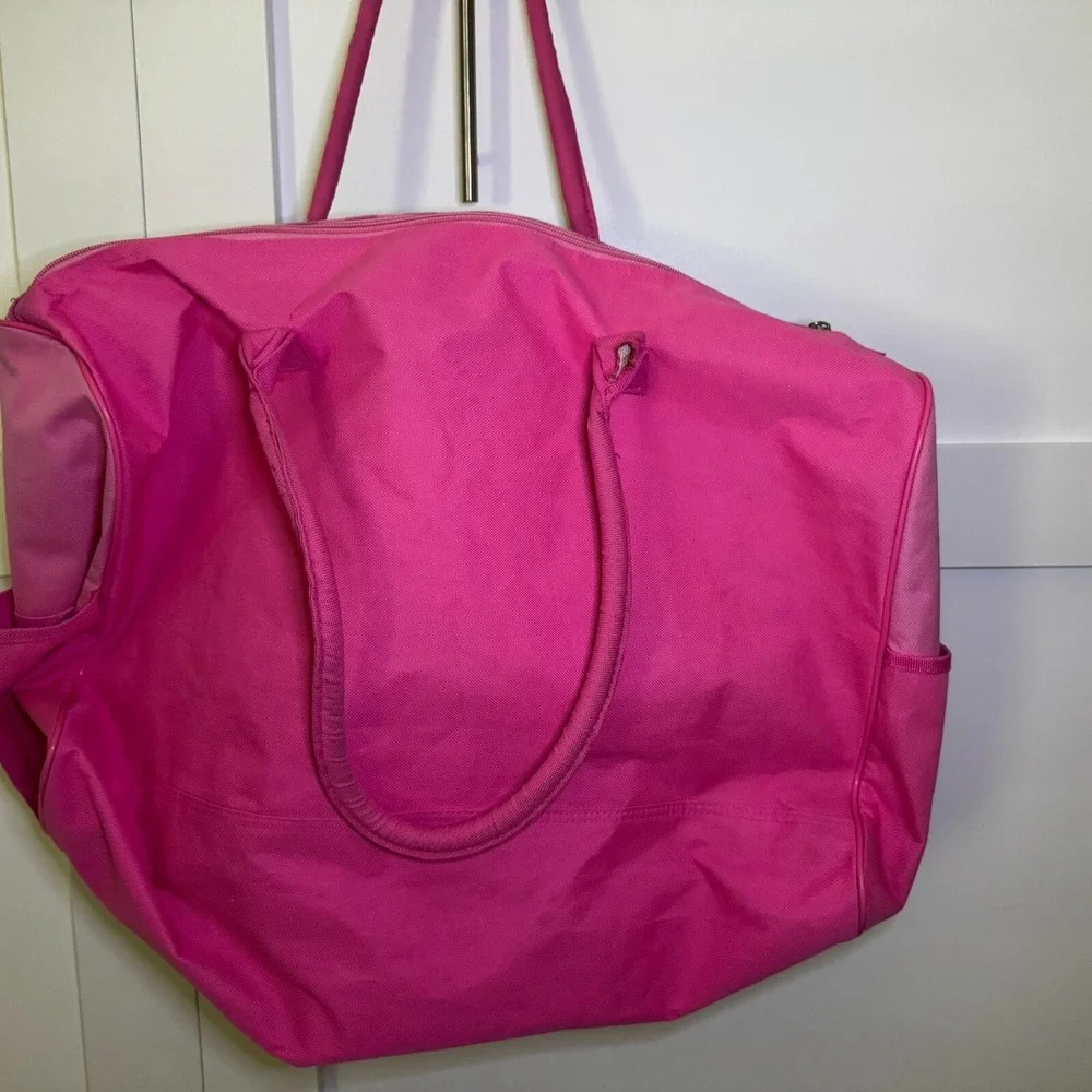 Vintage 2009 Hello‎ Kitty Sanrio Duffle Bag Weekender Over Night Pink Stripes